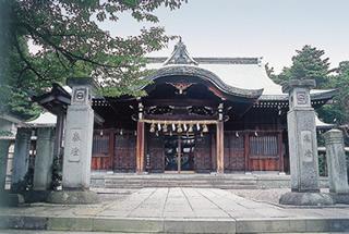 【藤島神社】